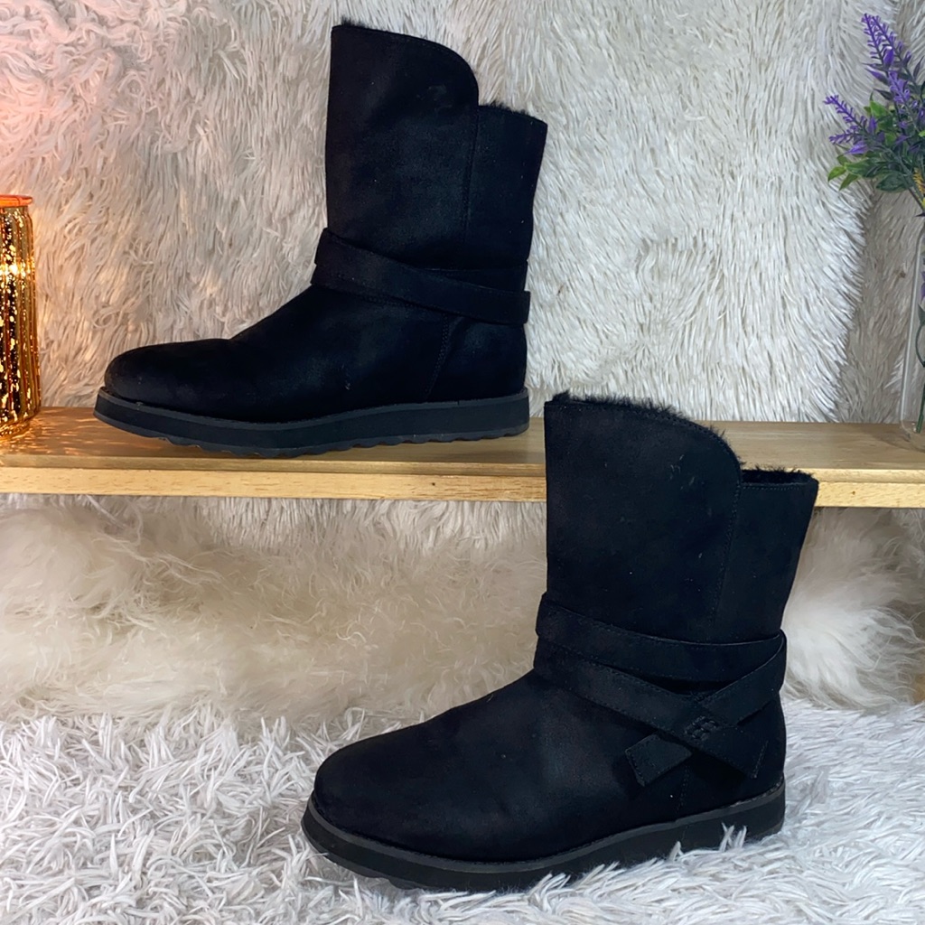 -Woman’s Snow Boots-